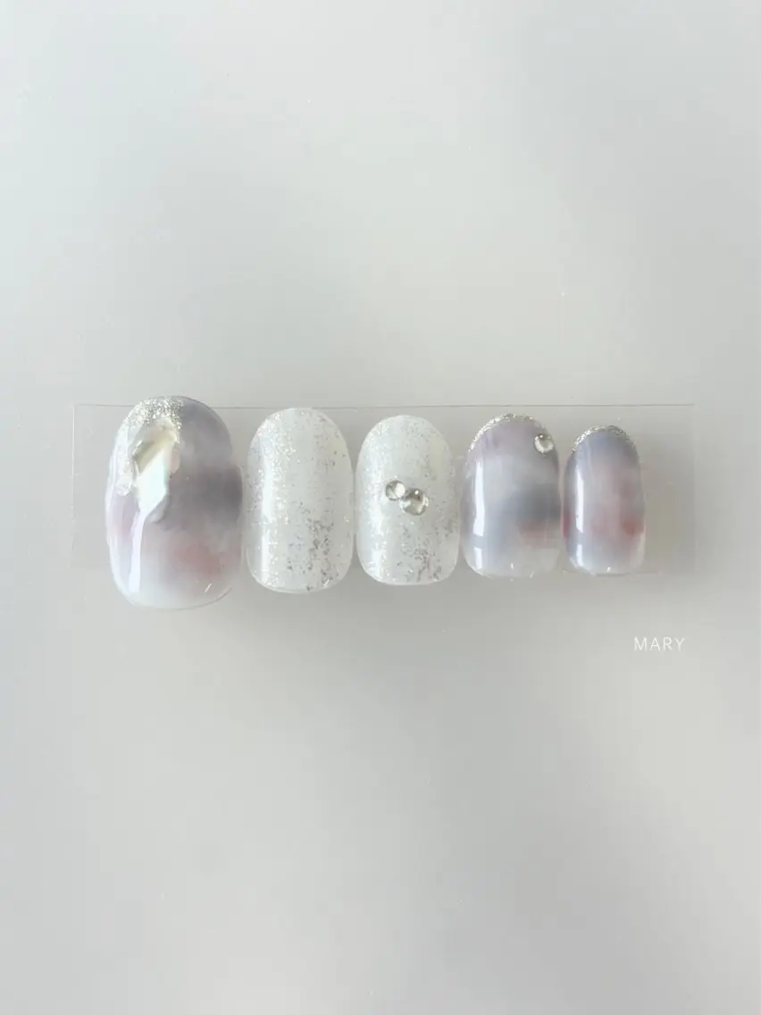 ネイル ニュアンスネイル 夏ネイル ハンドネイル Mary nail .narumiのネイルデザイン