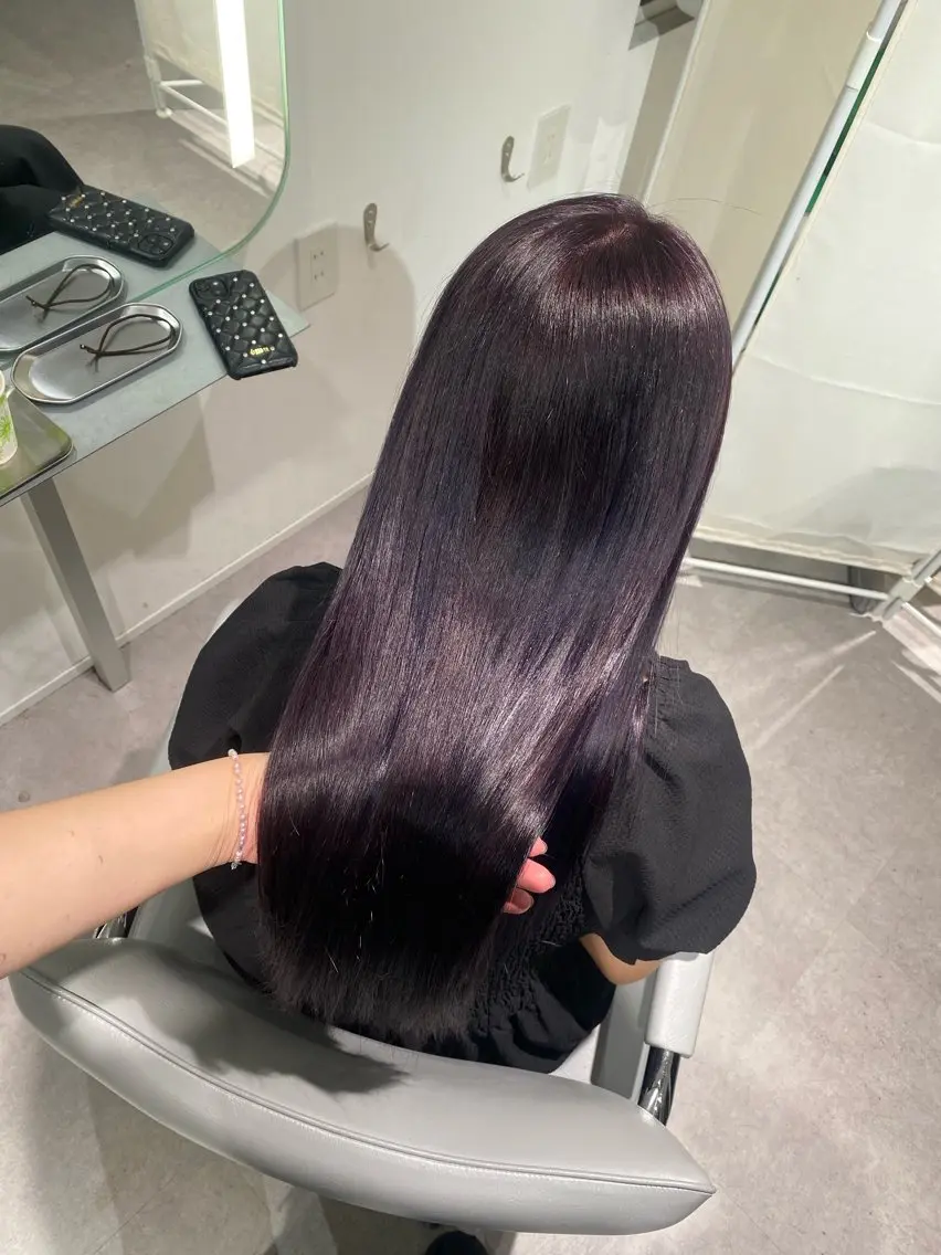 ロング ヘアカラー 川村 歩夏のヘアスタイル
