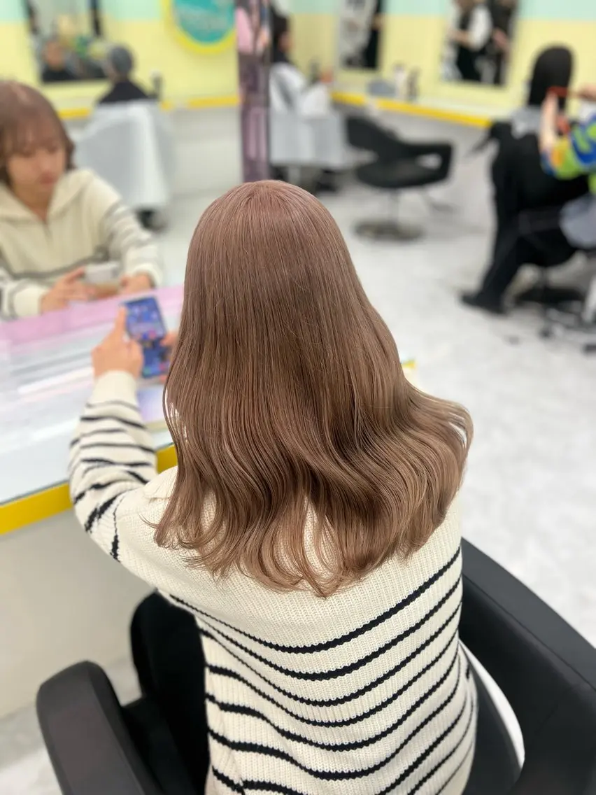 カラー ヘアカラー 暖色✖️韓国ヘア 🥀SAHO🥀のヘアスタイル