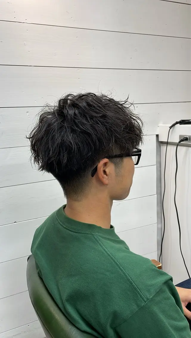 ショート パーマ メンズ メンズパーマ 波巻きパーマ カット パーマ 似合わせ/前髪カット /店長 村上直也のヘアスタイル