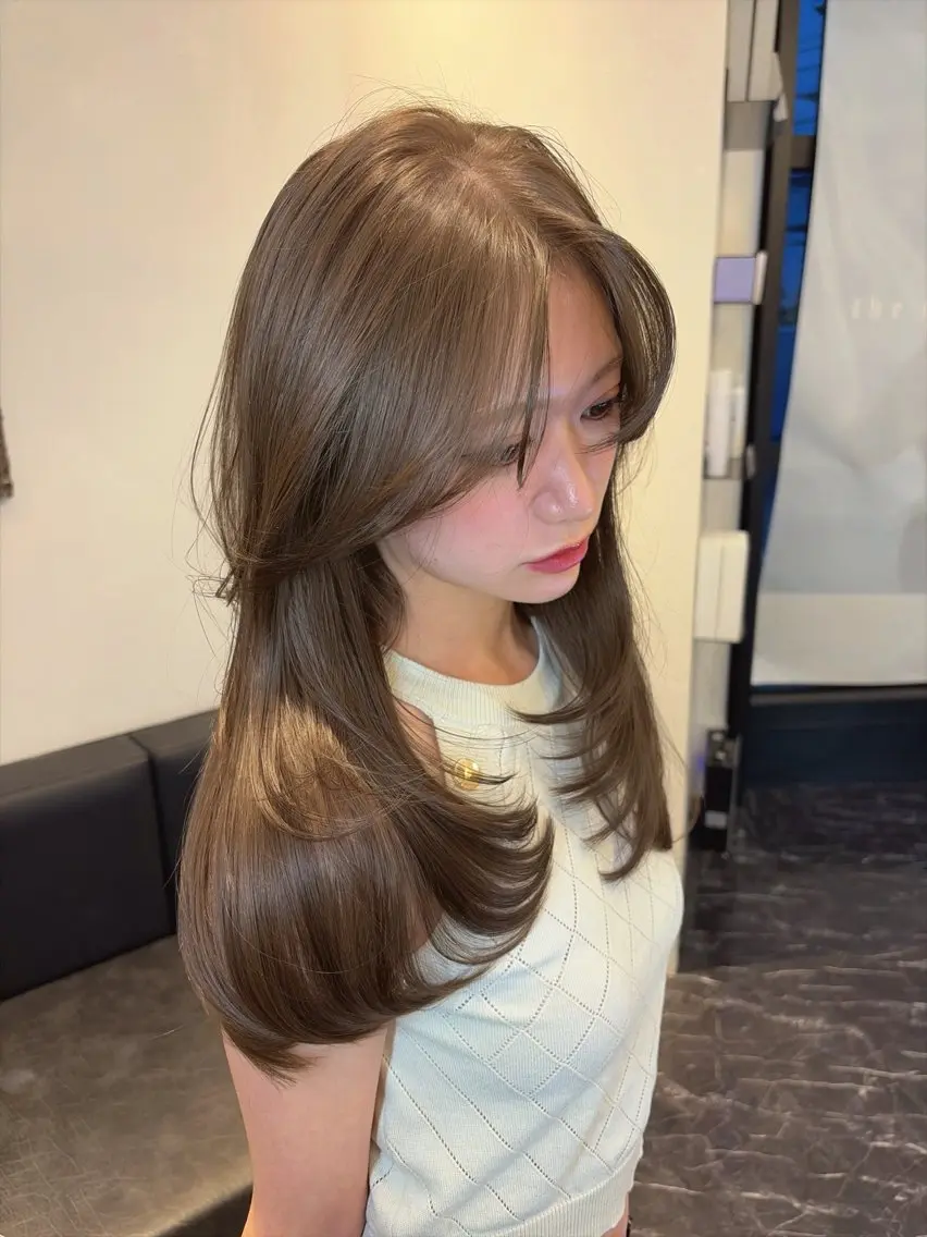 ロング カット ヘアカラー 海野翔吾🇨🇳 ワンホンレイヤーのヘアスタイル