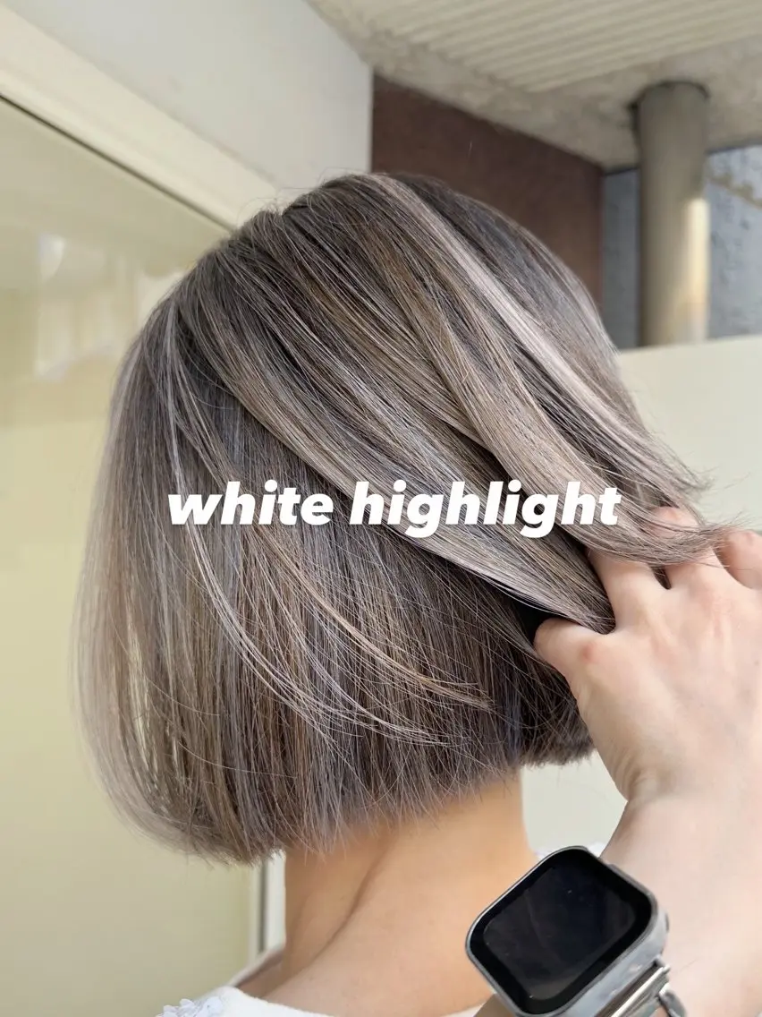ショート カラー ブリーチ 透明感カラー デザインカラー グレージュ ハイライトカラー 銀座/レイヤー ハイライト/MAMIのヘアスタイル