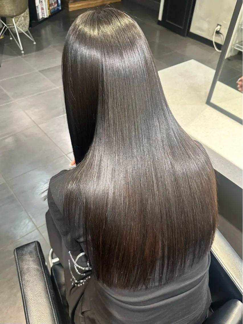 トリートメント ヤマダ アオイのヘアスタイル