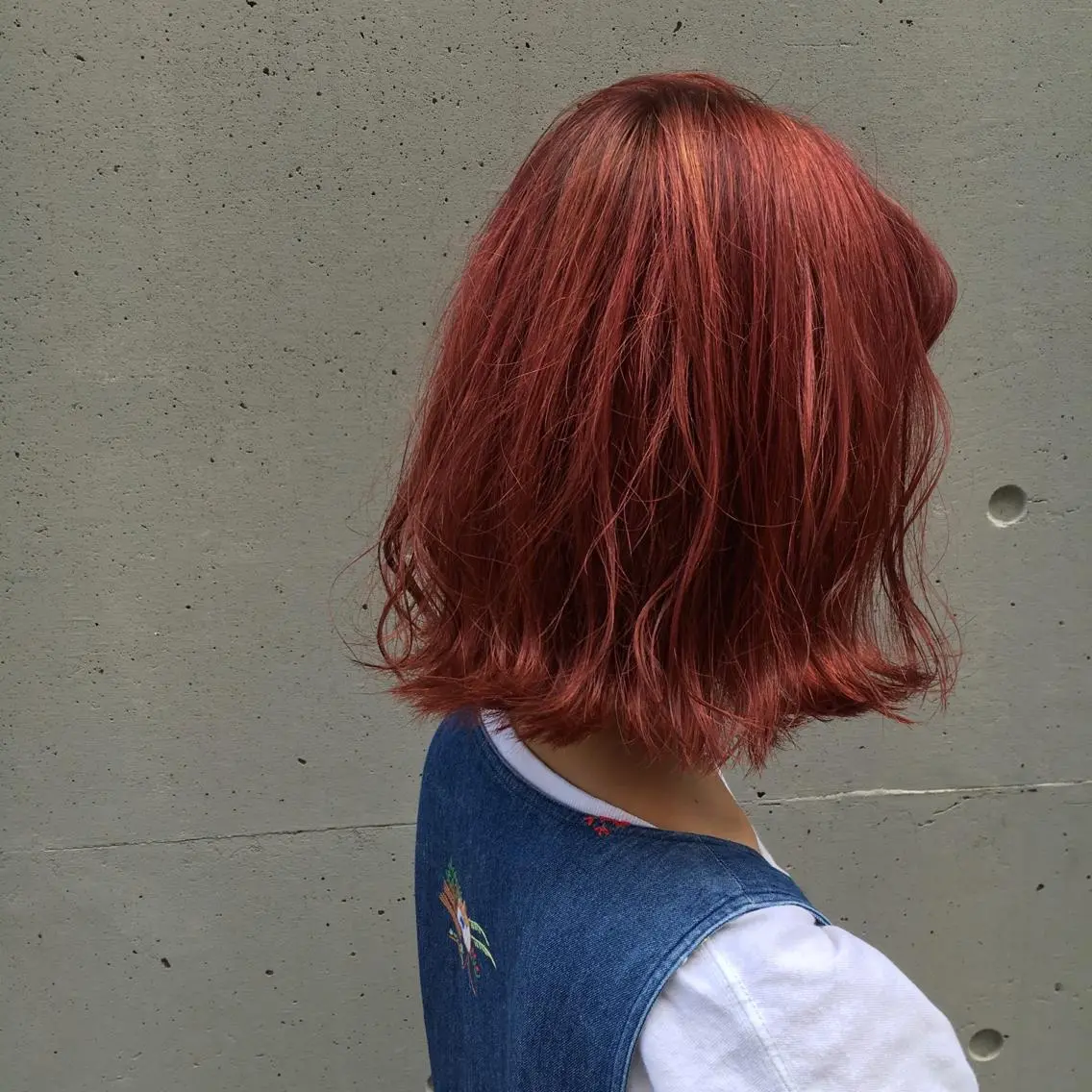 カラー ブリーチ ピンクカラー 田中 裕士のヘアスタイル