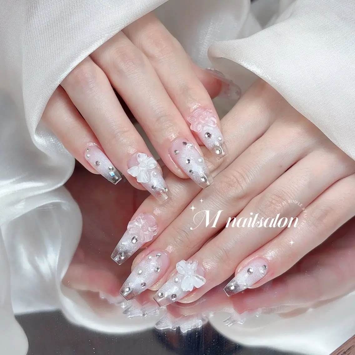ネイル ハンドネイル M🌷nail 長さだし専門店のネイルデザイン
