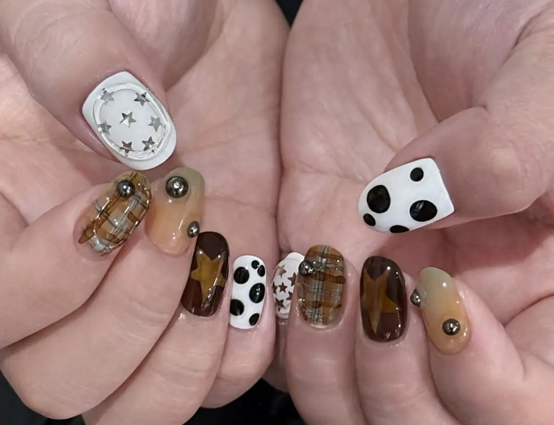 ネイル ハンドネイル 🎀 UU_nailのネイルデザイン