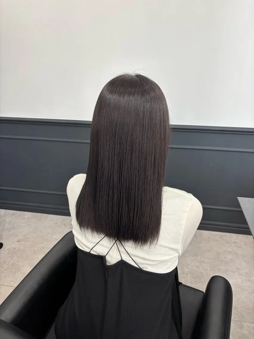 カラー 長谷川 さくらのヘアスタイル