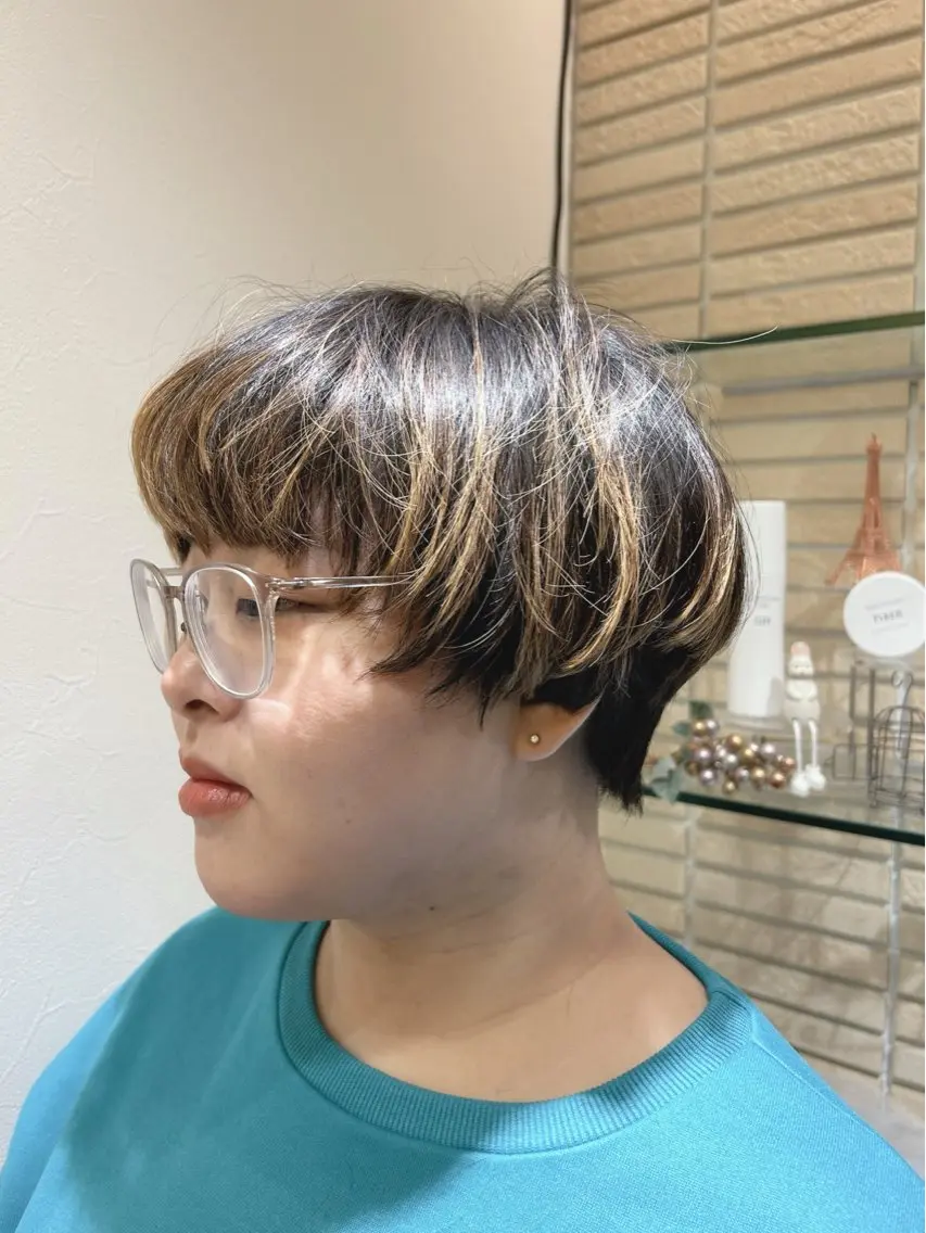 ショート ショートヘア ちあい🌈 アトリエJDパリのヘアスタイル