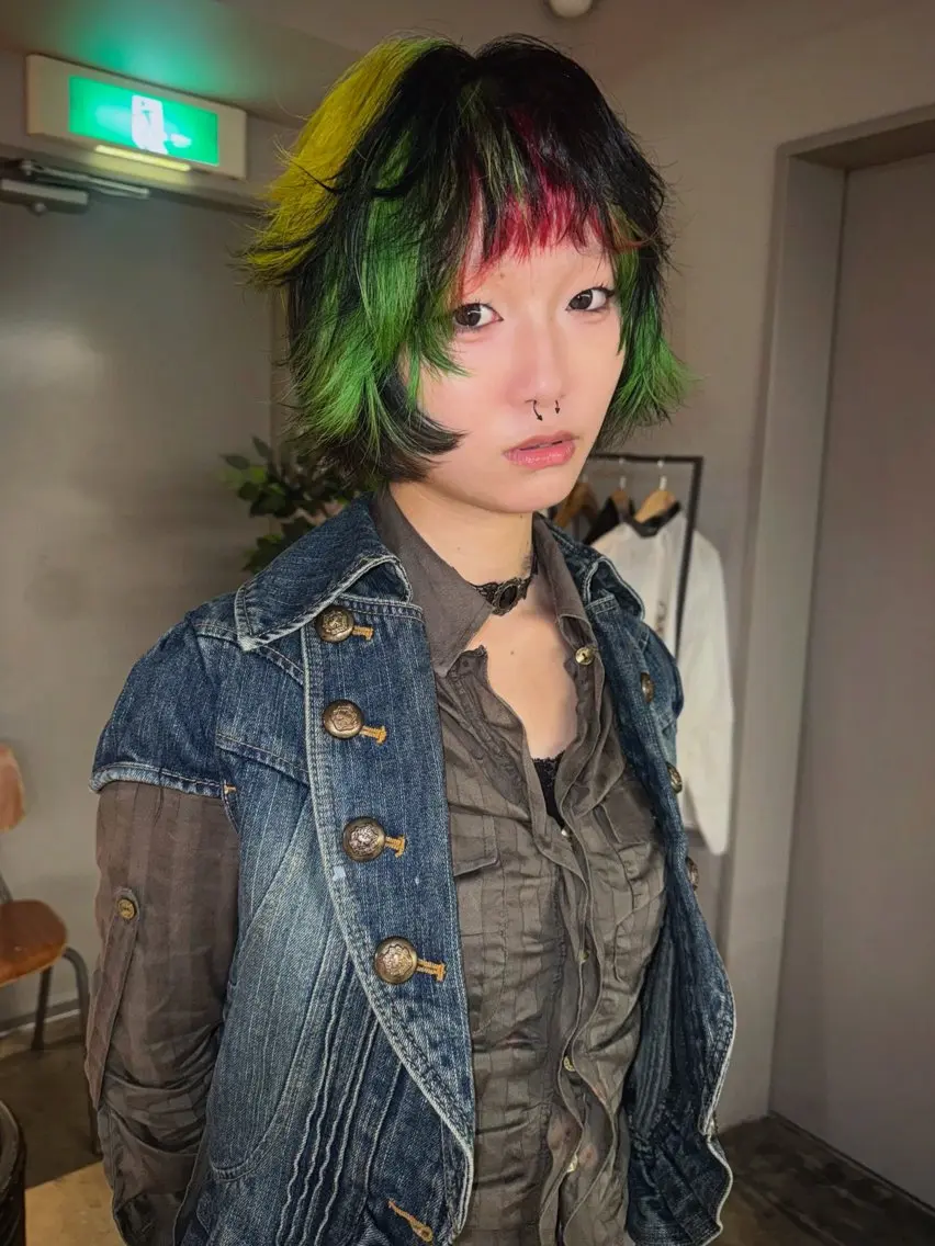 ショート ヘアカラー 複雑履歴修正/梅田 デザインカラー/しんのヘアスタイル