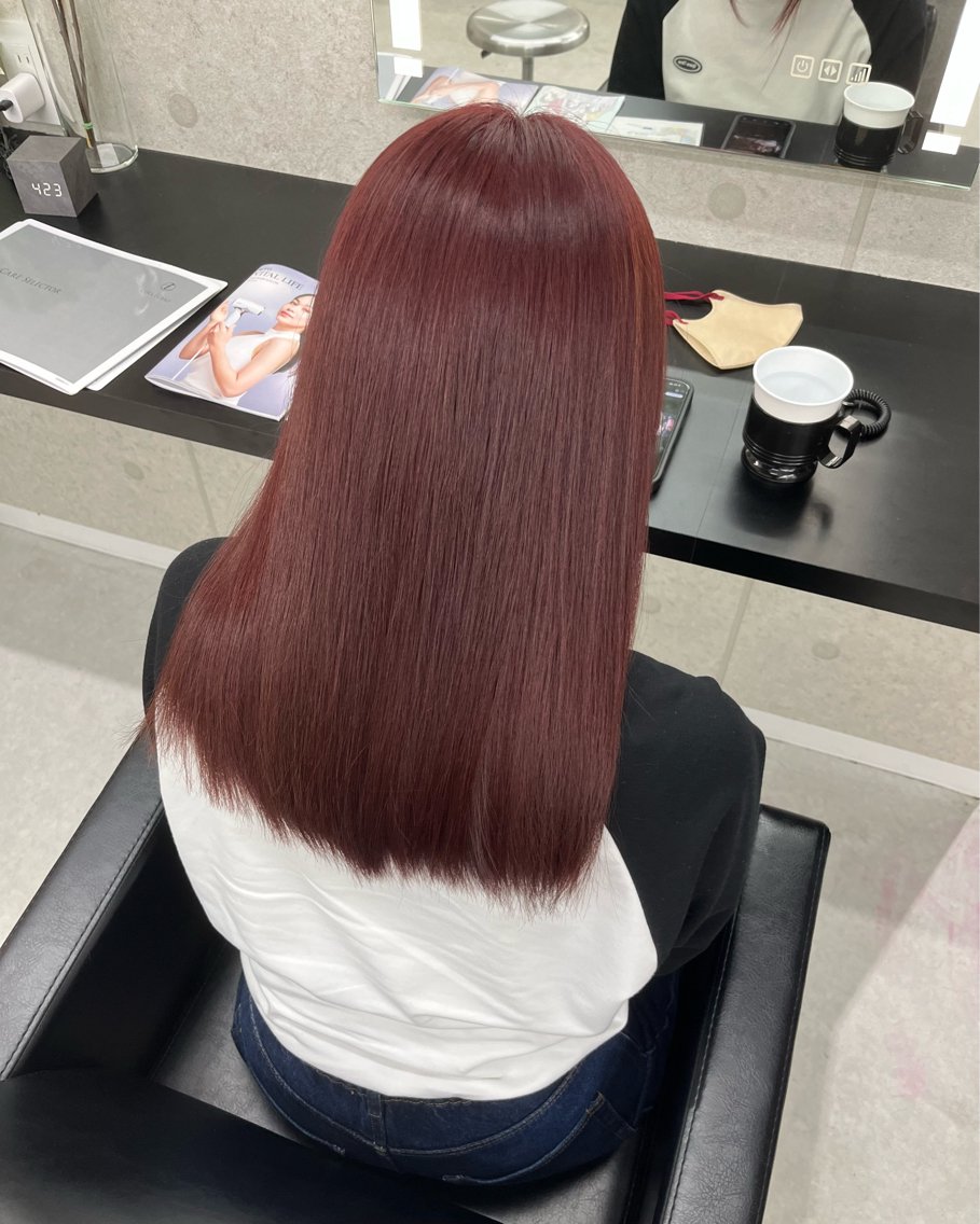 セミロング ヘアカラー PSY(サイ) AIRIのヘアスタイル