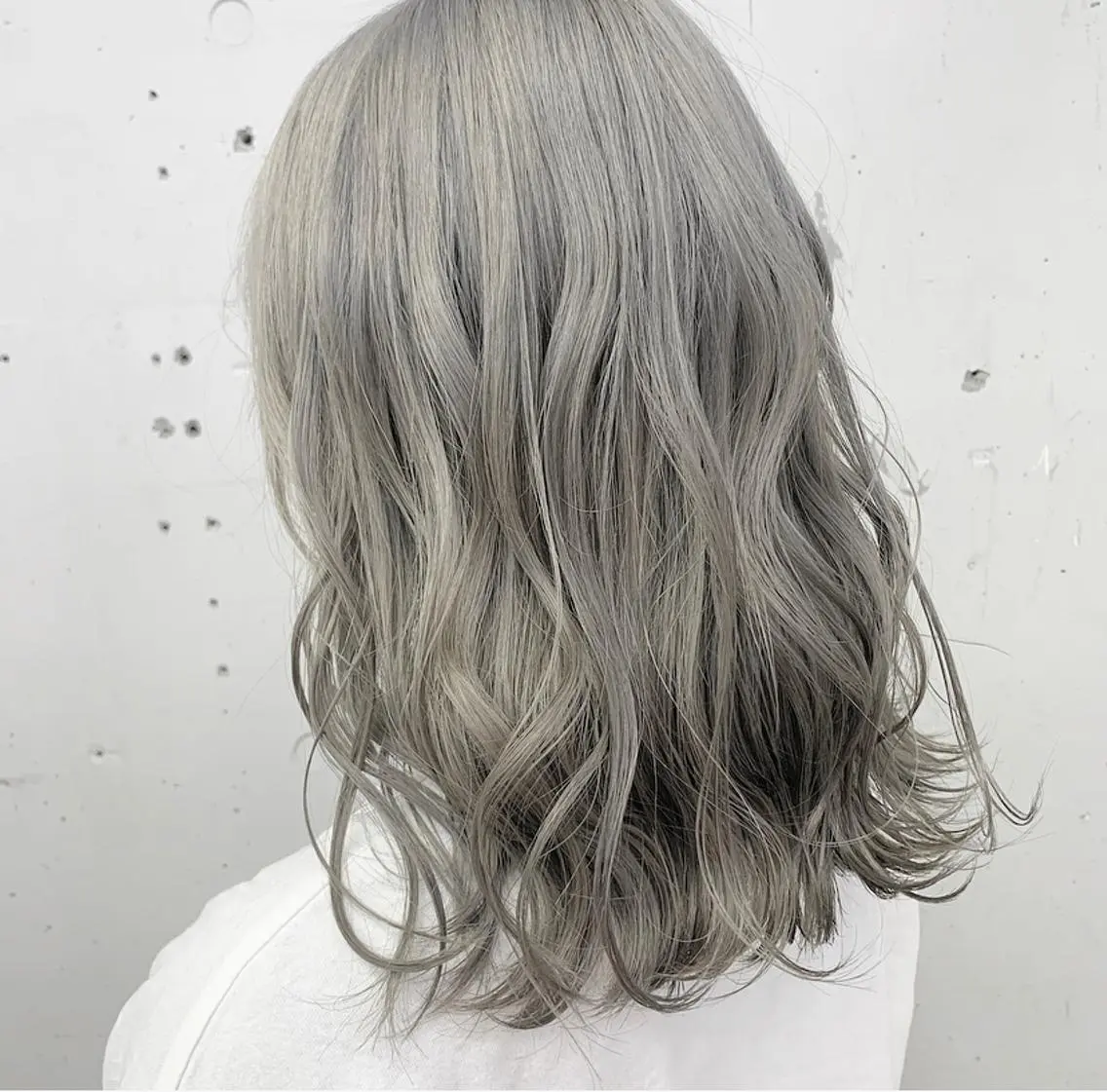 セミロング 🪞上品で可愛い韓国 ヘア🪞Rikutoのヘアスタイル