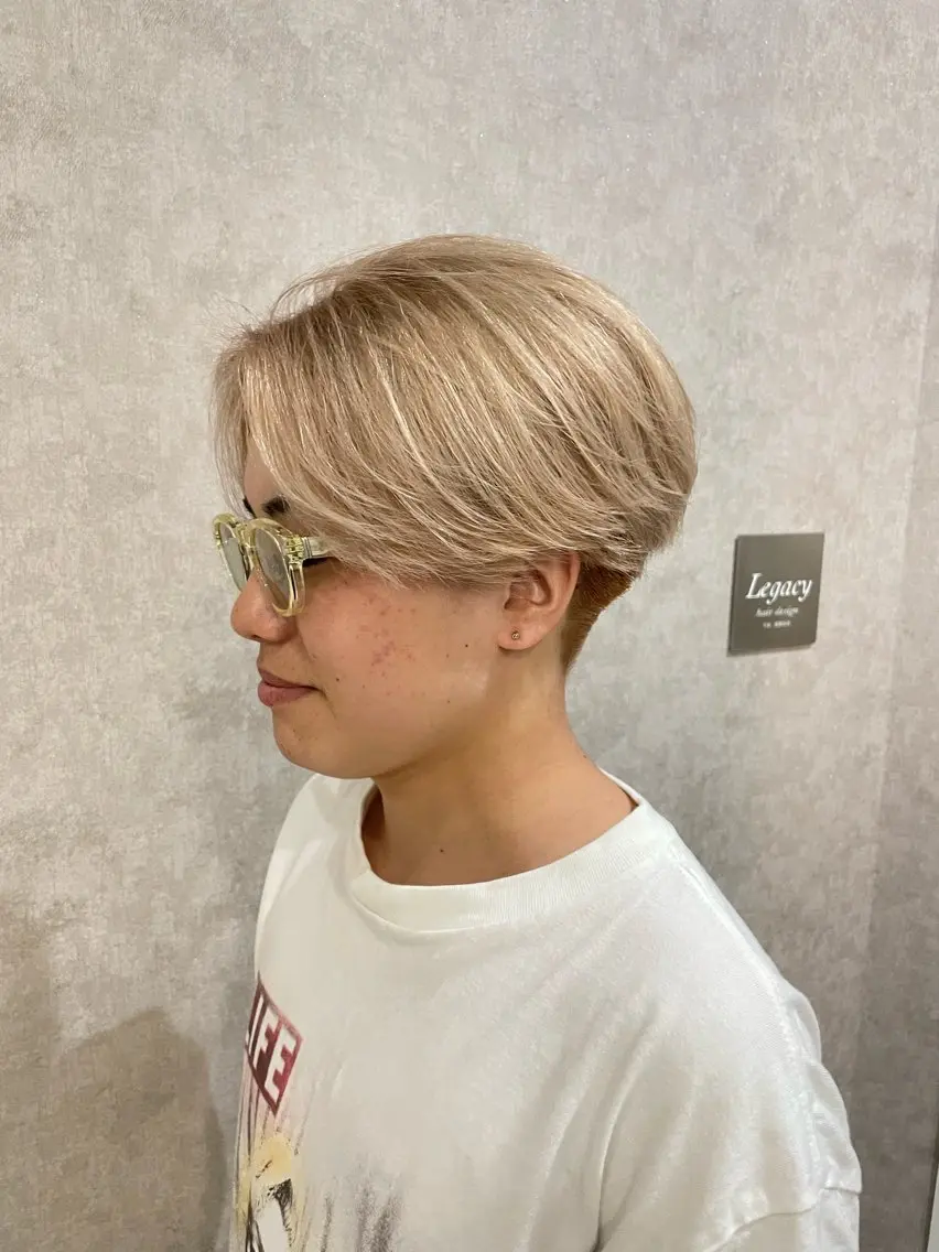 カラー メンズ メンズブリーチ ベージュカラー ブリーチ ケアブリーチ 透明感カラー ヘアカラー バレイヤージュ特化｜ Takuのヘアスタイル