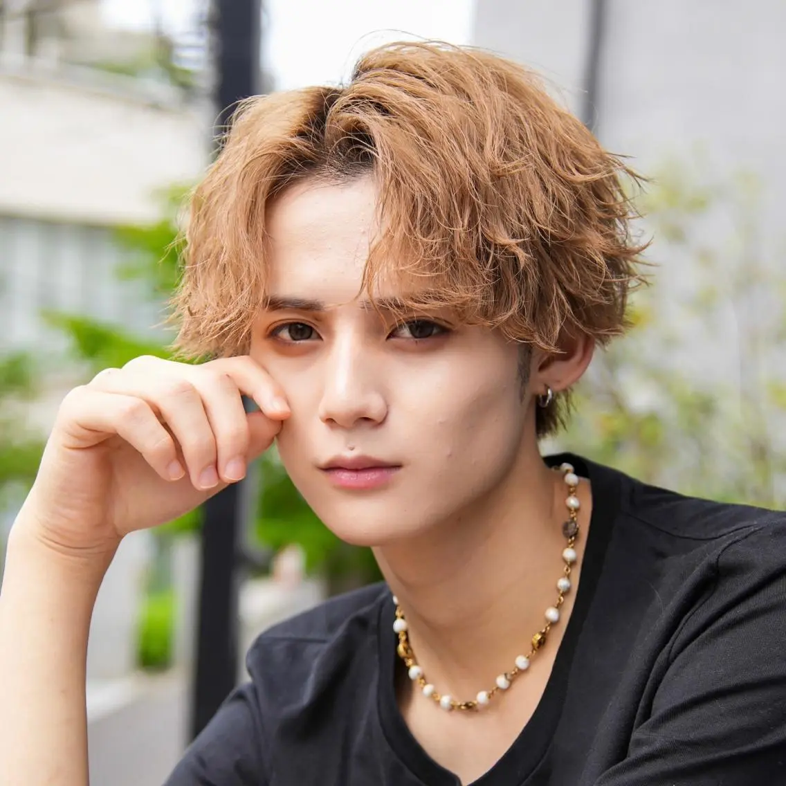 ショート カラー パーマ メンズ カット ヘアカラー トリートメント 🔥メンズ極🔥韓国 シャドウ/波巻き柿崎のヘアスタイル