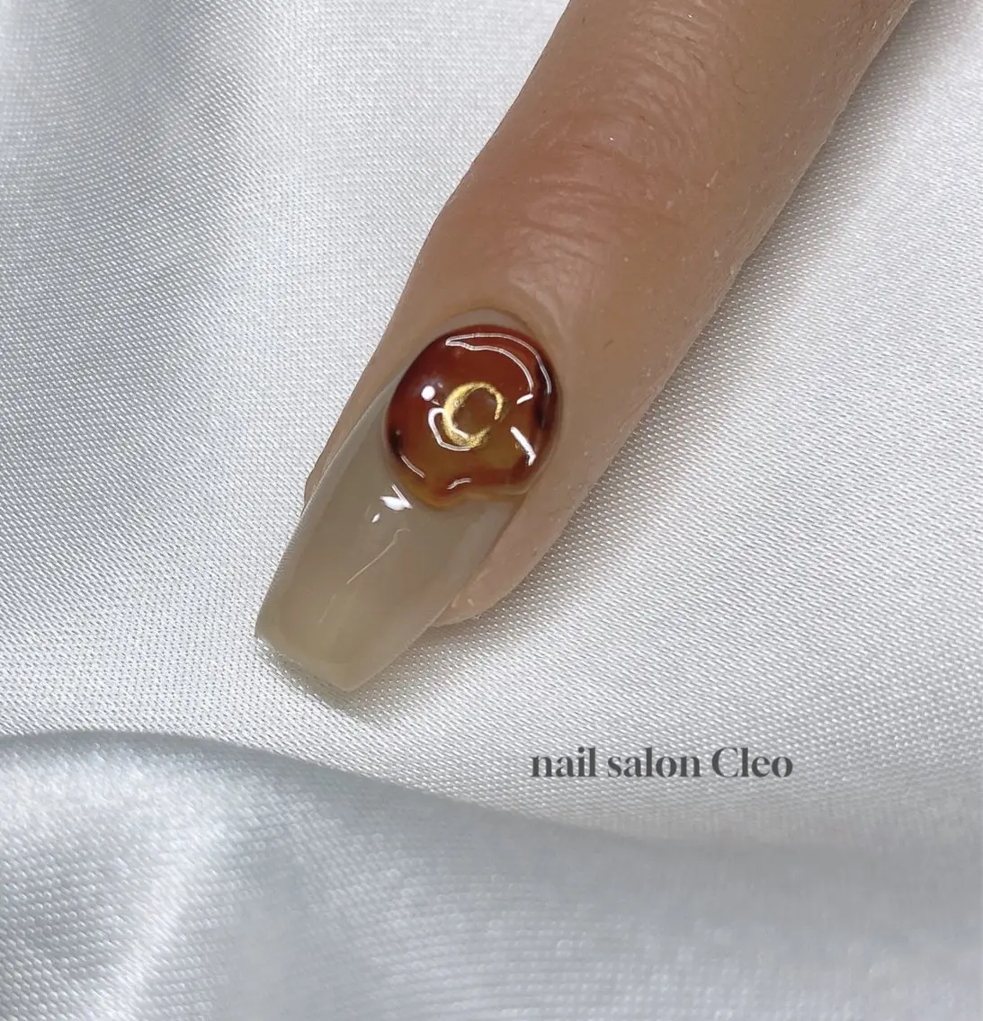 ネイル べっ甲ネイル Cleo クレオのネイルデザイン