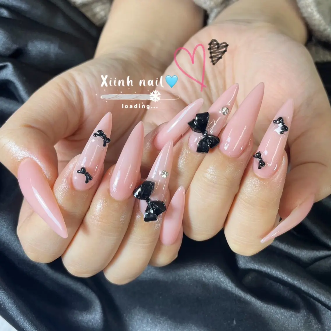 ネイル ブラウン チークネイル 桜ネイル 長さ出し フットネイル ハンドネイル XIINH NAIL SALONのネイルデザイン