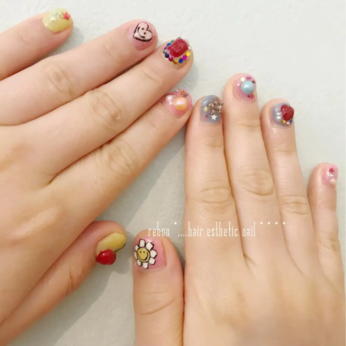 ネイル ハンドネイル フットネイル rebon＊ natsukiのネイルデザイン