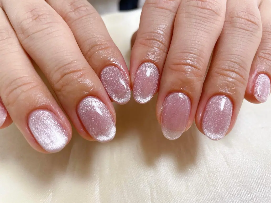 ネイル マグネットネイル ハンドネイル mogunail &blowのネイルデザイン