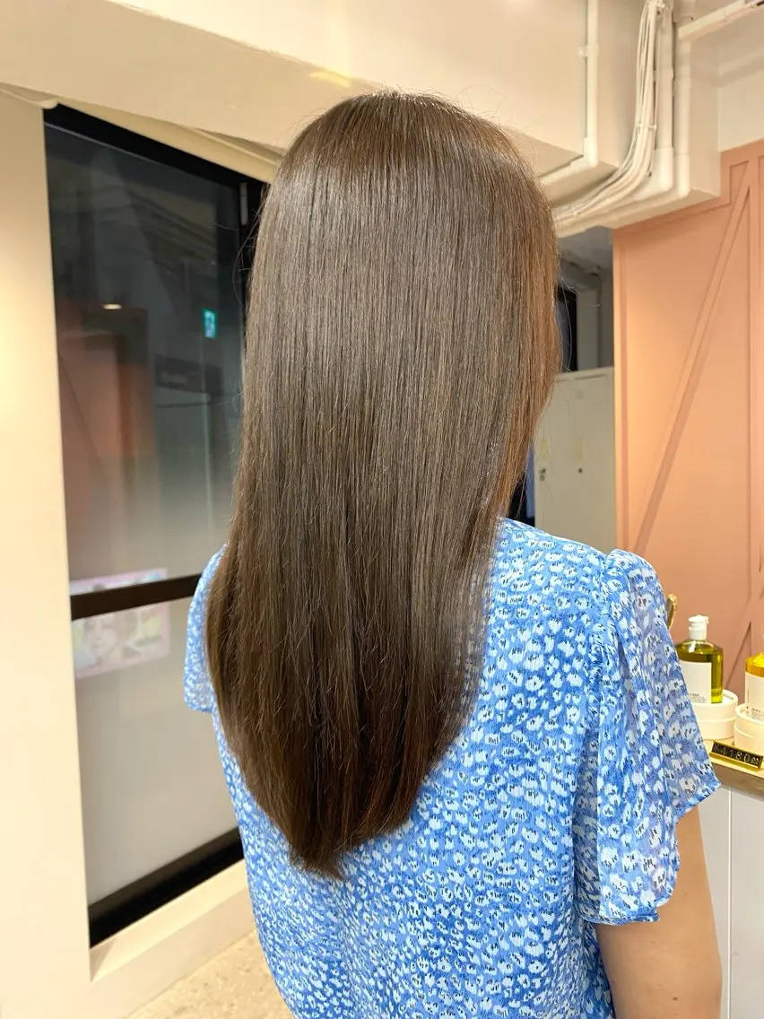 カラー ベージュカラー オリーブベージュ a. ririのヘアスタイル