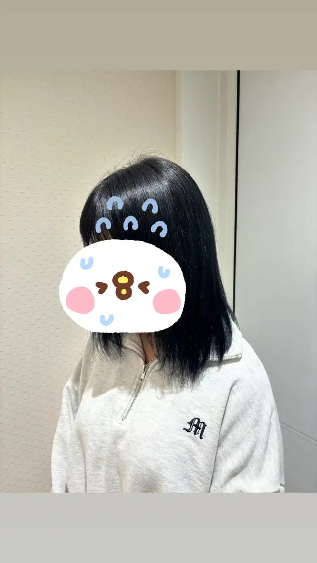 カラー 黒髪 ブルーカラー ブルーブラック 本間 幸恵のヘアスタイル