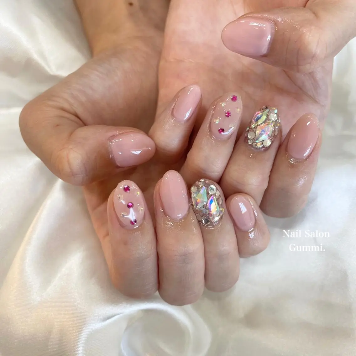 ネイル 韓国ネイル Nail Salon Gummi.のネイルデザイン