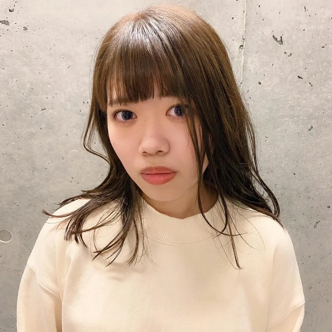ミディアム カラー 中川 竜誠のヘアスタイル
