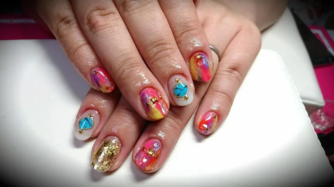 ネイル 持ち込み ニュアンスネイル nail yukkoのネイルデザイン
