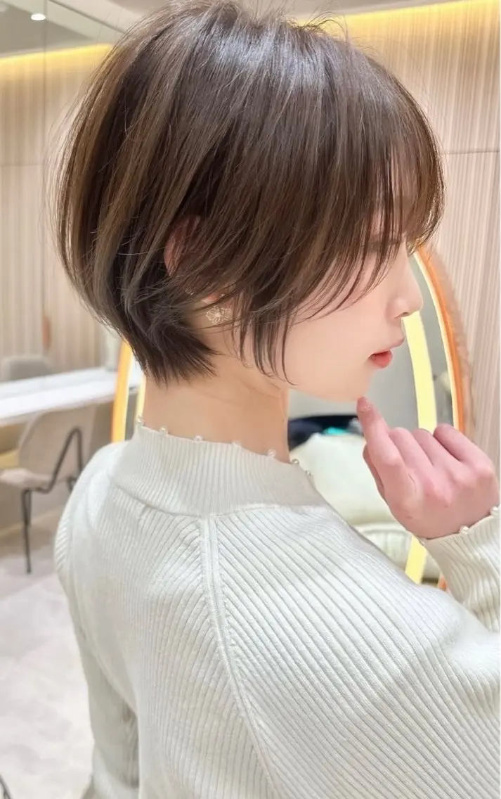 ショート カラー ヘアカラー トリートメント 水光艶カラー/ 艶ブリーチ/颯のヘアスタイル