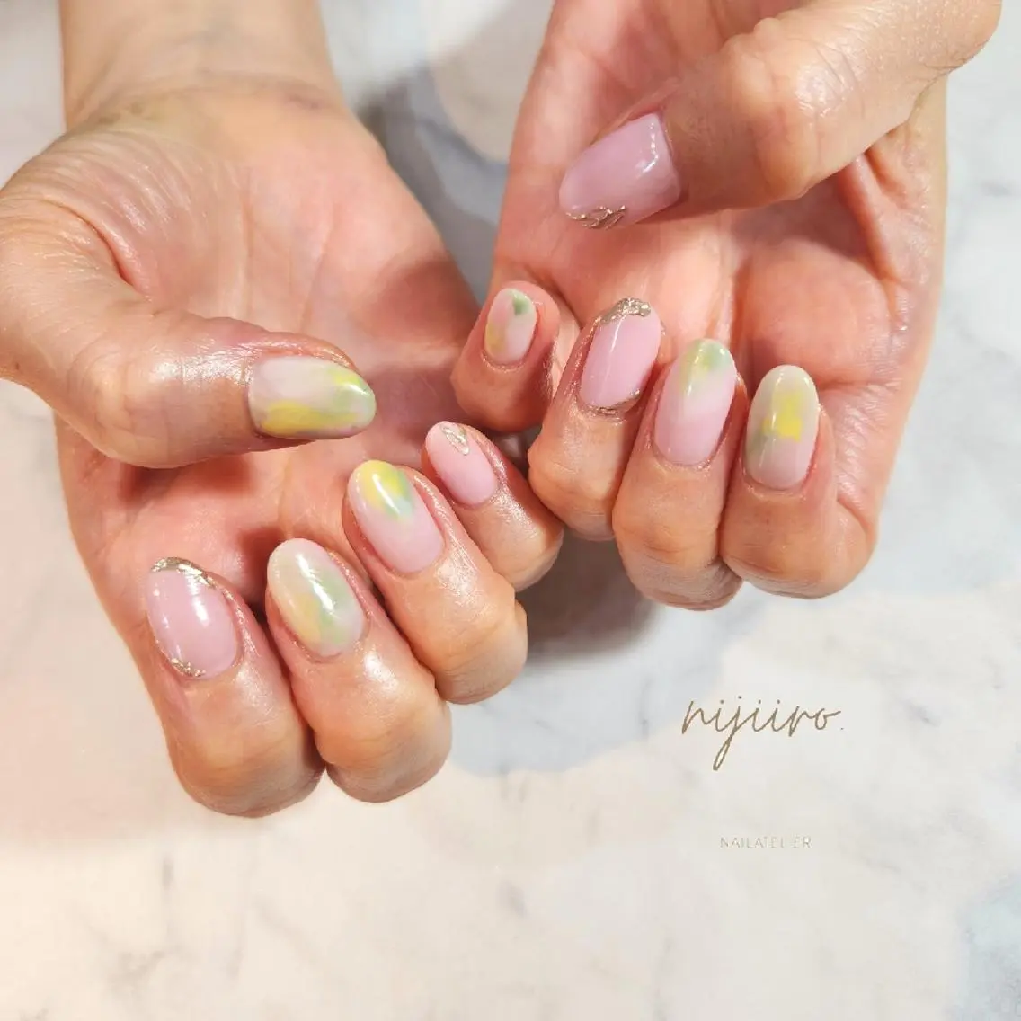 ネイル ハンドネイル nijiiro🌈 サトウのネイルデザイン