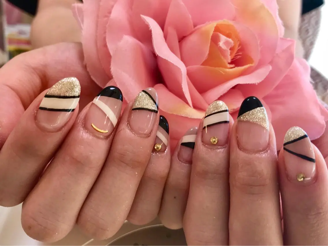 ネイル ♡ビジュール♡ NAIL &まつ毛のマツエク・マツパデザイン