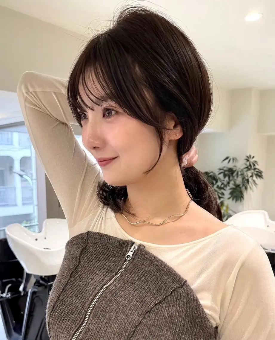 ミディアム 🎀 レイヤーカット カラー / 錦糸町のヘアスタイル