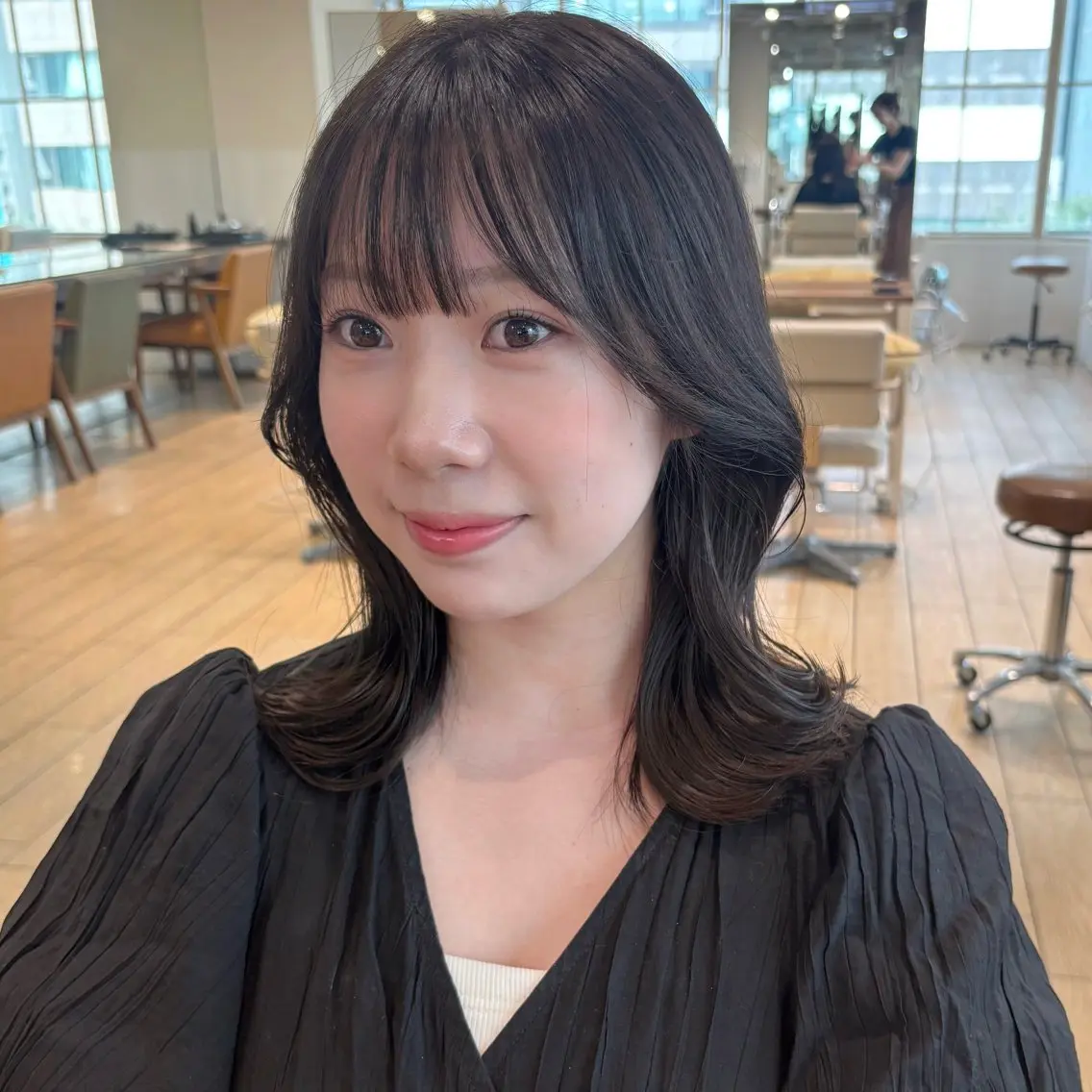 ミディアム くびれヘア カットモデル募集‎ / 角本 藍のヘアスタイル