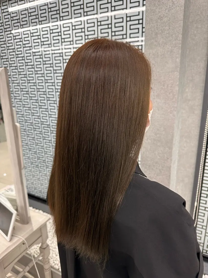 カラー ブリーチ ブリーチなしカラー 門馬 美於のヘアスタイル