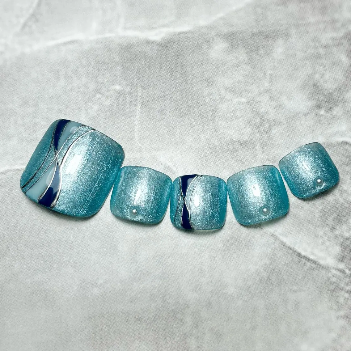 ネイル フットネイル フットネイル nailsalon liccáのネイルデザイン