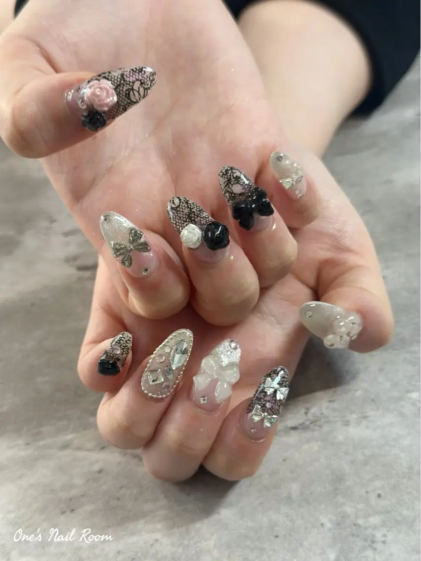 ネイル ハンドネイル One's Nail Roomのネイルデザイン