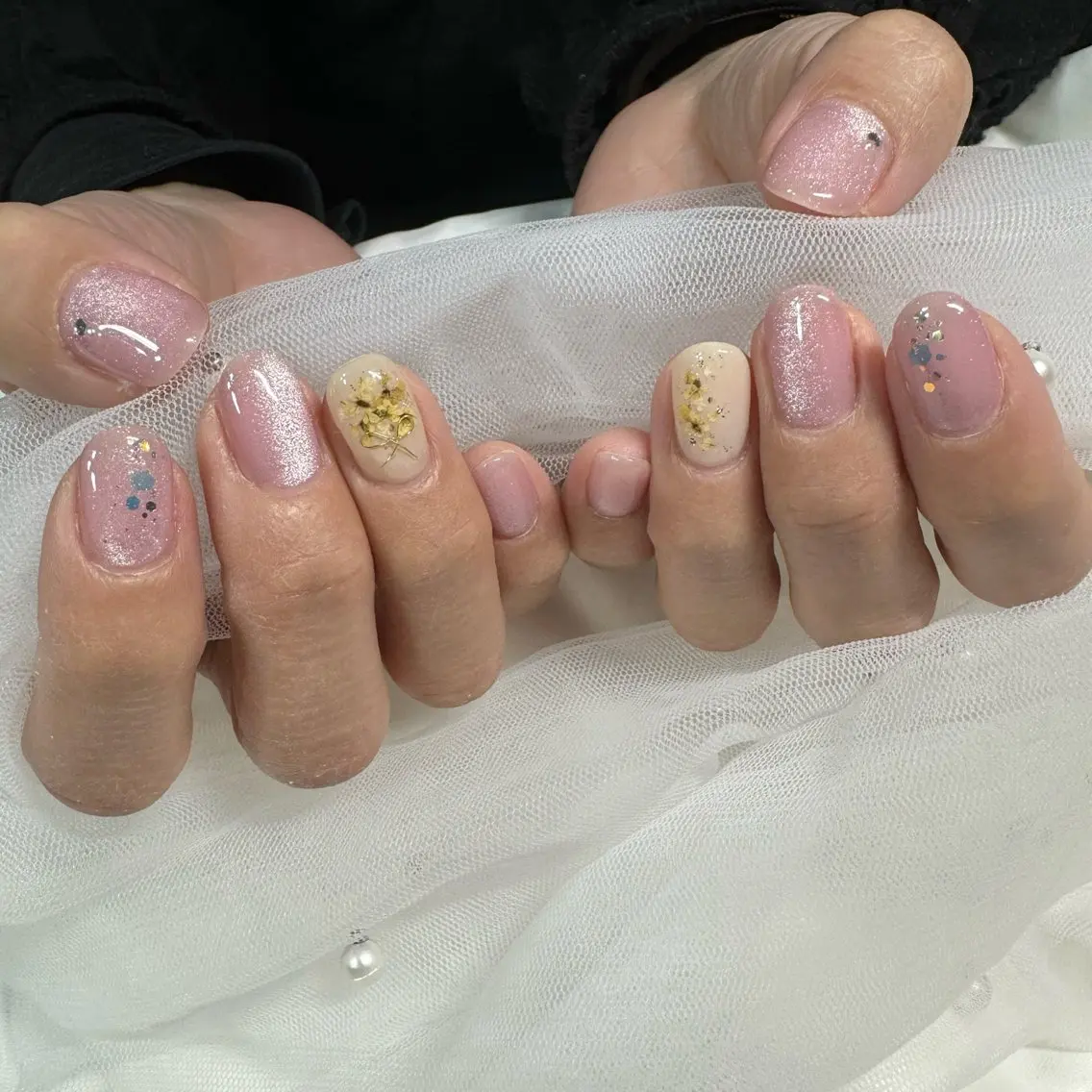 ネイル ジェルネイル 東 千夏のネイルデザイン