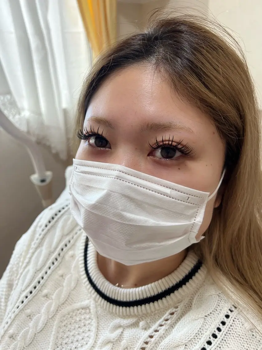 マツエク・マツパ 付け放題 マツエク ビューティサロン 月麗(ルナ)のヘアスタイル