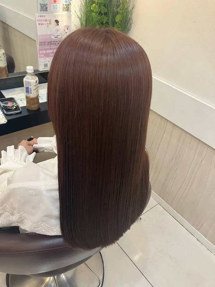 ミディアム カット ヘアカラー yukari 艶髪ヘアのヘアスタイル