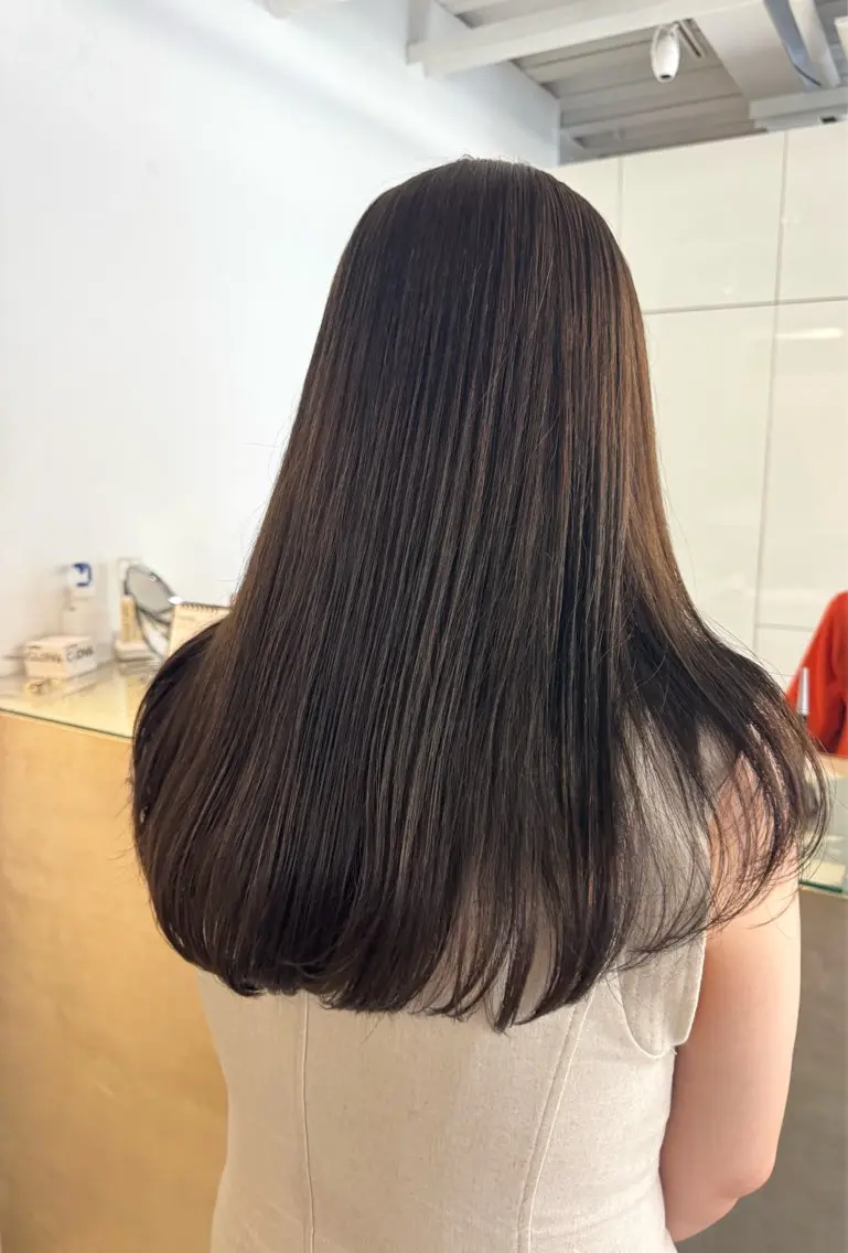 ロング カラー ブラウンカラー 透明感カラー オリーブブラウン カラーモデル募集 三浦真理恵のヘアスタイル