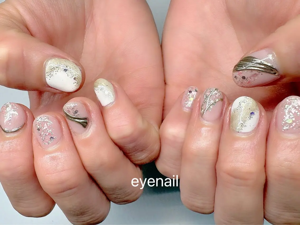 ネイル アートネイル ラメ(グリッター) ミラーネイル ブライダルネイル ハンドネイル Eye nailのネイルデザイン