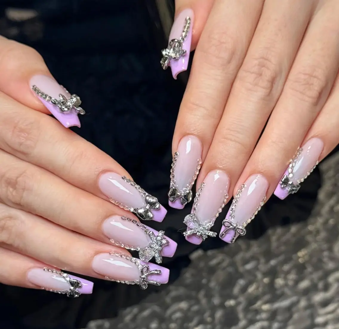 ネイル ハンドネイル 🎀 Ayaka_nailのネイルデザイン