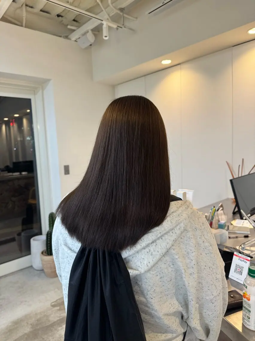 セミロング ヘアカラー fand / HINAのヘアスタイル