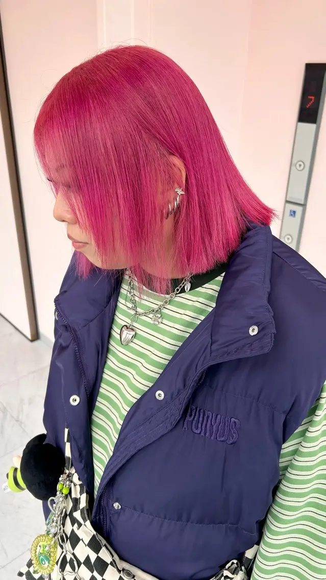 ショート カラー ピンクカラー ヘアカラー レイン🌏🍀 透明感/ハイトーンのヘアスタイル