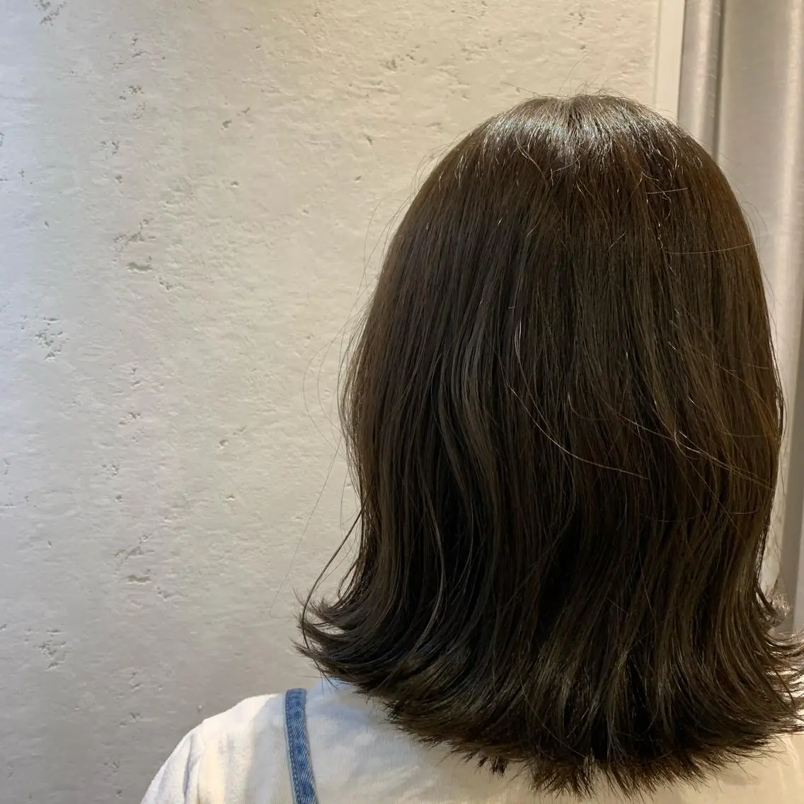 ミディアム カット ヘアカラー 外山 実咲のヘアスタイル