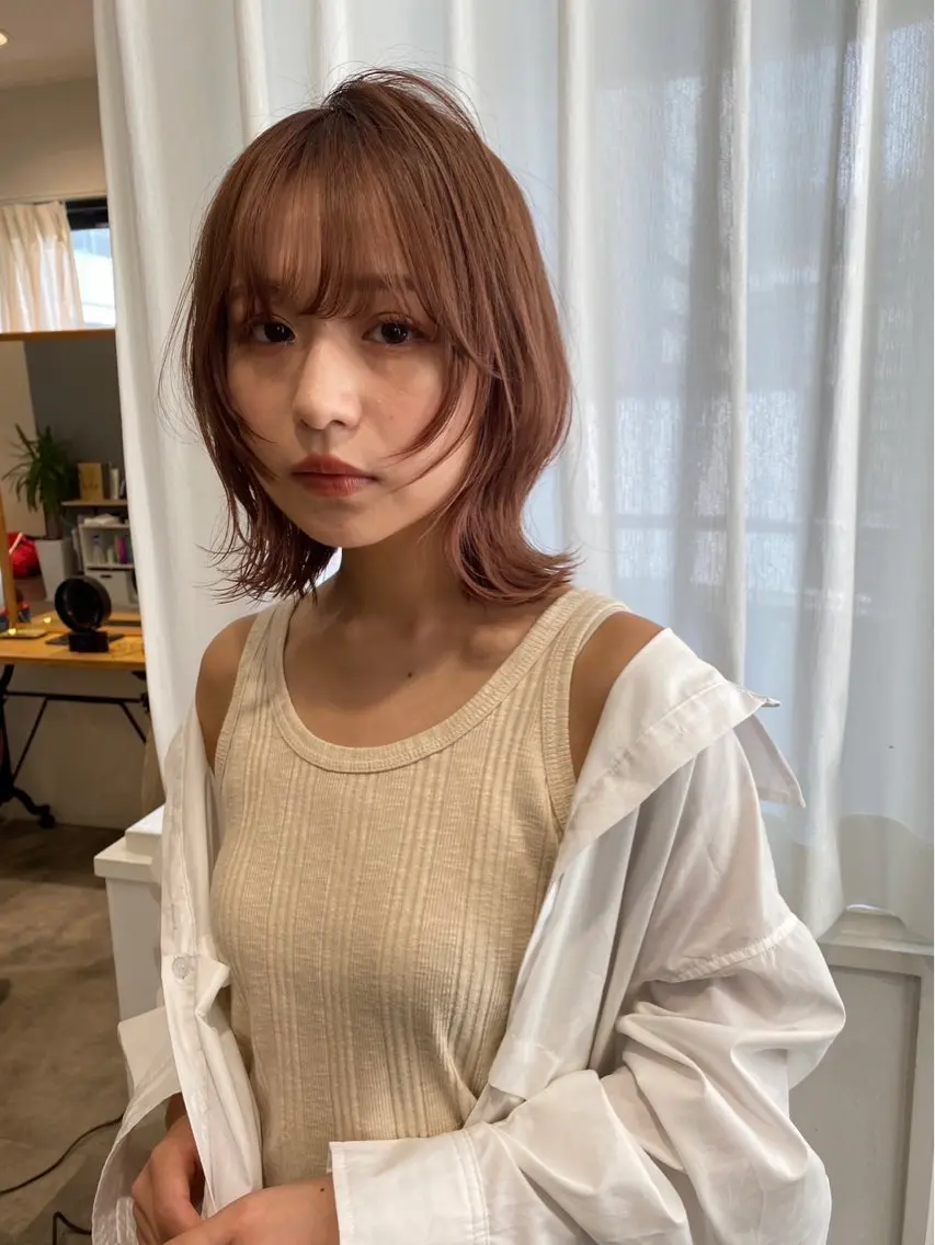 カラー ベージュカラー ブリーチ グレージュ ブリーチなしカラー Mint セイナのヘアスタイル