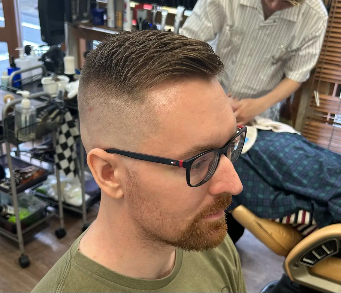 ショート メンズ フェードカット スキンフェード 新宿メンズカット✂︎ 能戸蒼生💈のヘアスタイル