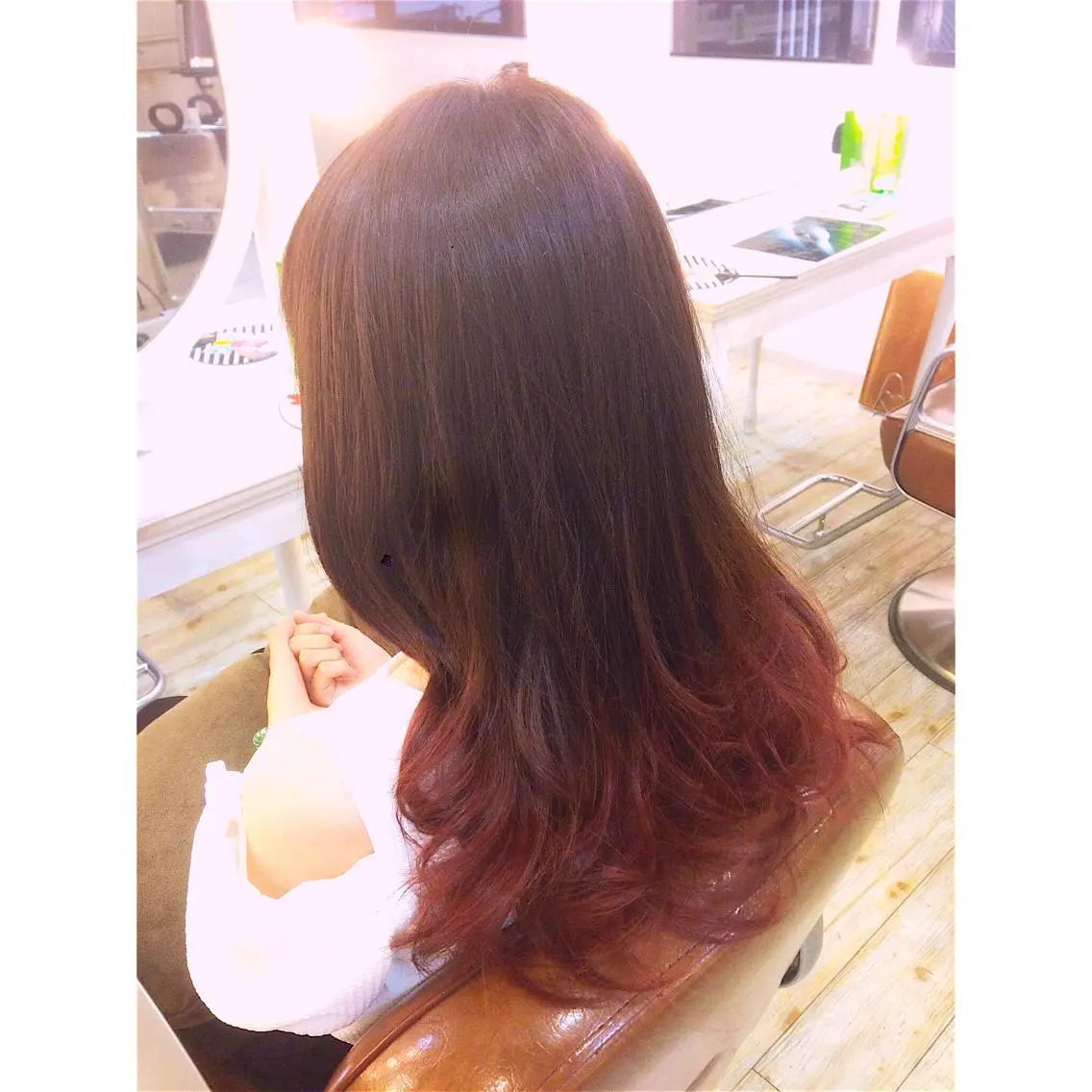 ロング カラー グラデーションカラー ピンクカラー 小倉 聖也のヘアスタイル