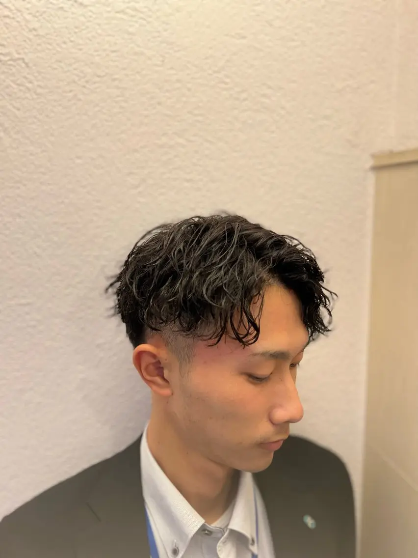 カット＋パーマ(どんなパーマでも大丈夫です)の写真