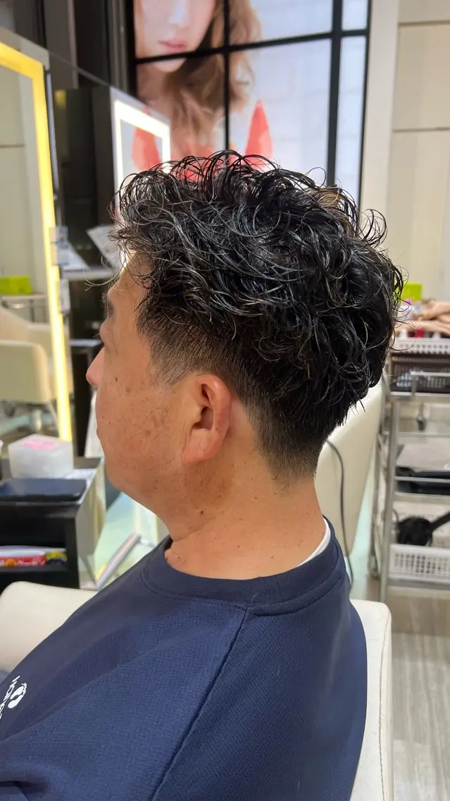 パーマ メンズ パーマ 近藤 羽南のヘアスタイル
