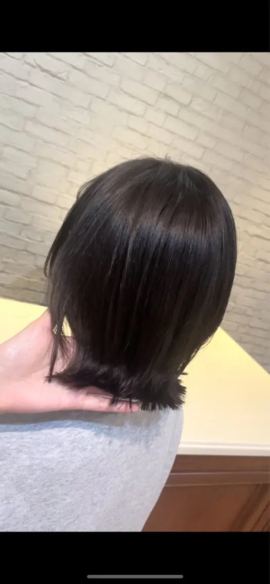 ミディアム カラー グレージュ オリーブグレージュ オリーブグレー ボブ カット ヘアカラー トリートメント ご新規様限定 透明感カラーKANAのヘアスタイル