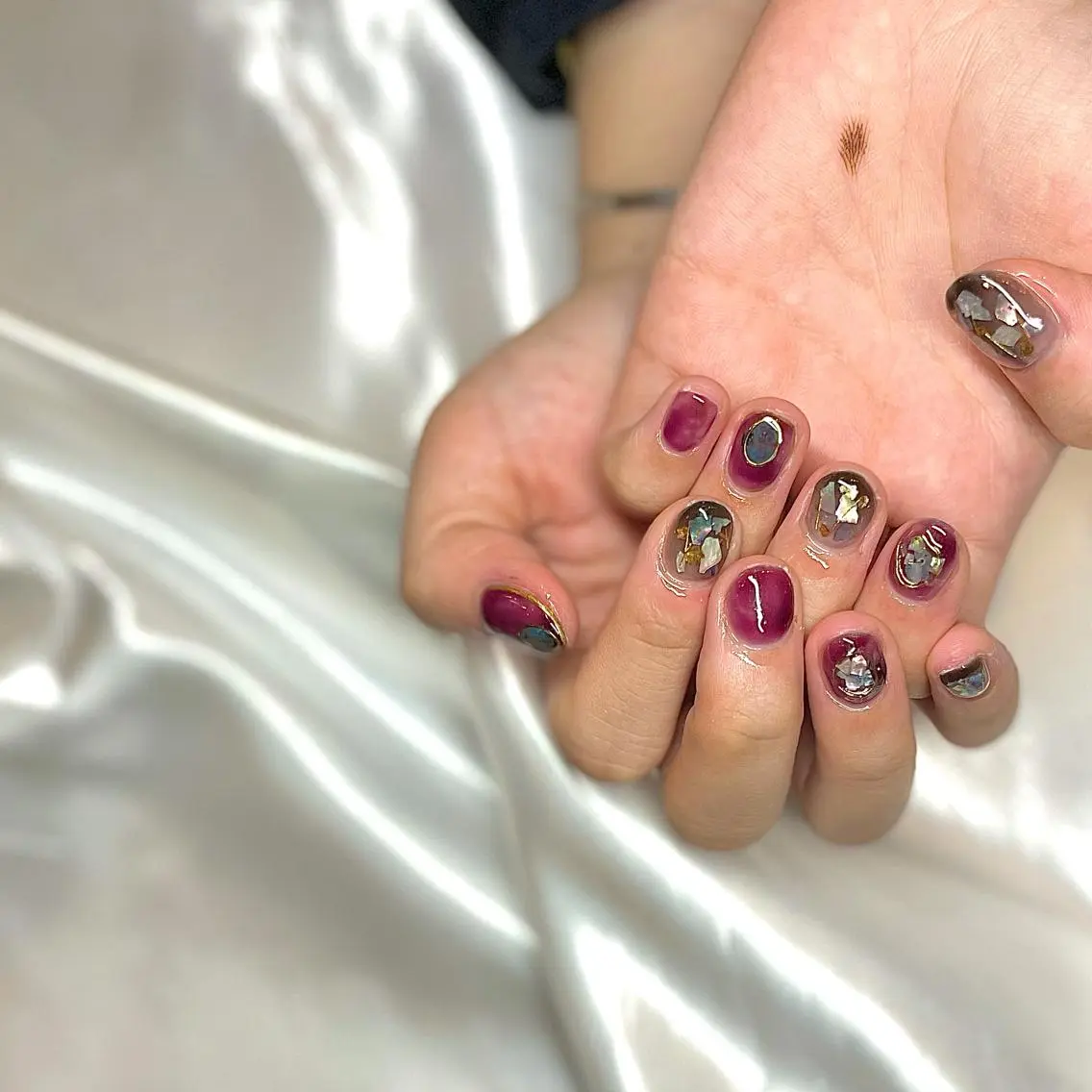 ショート カラー パーマ ヘアアレンジ メンズ キッズ ネイル マツエク・マツパ ショートヘア ショートネイル el. by Aoのネイルデザイン